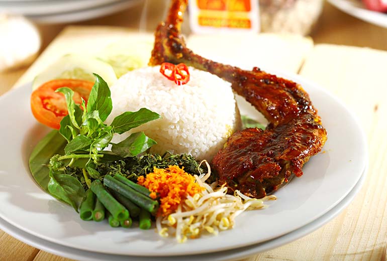 Nasi Ayam Bakar Kecap Cak Yu